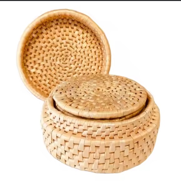 🏖️ 3/$20 Wicker Basket Coaster Holder & 6 wicker coasters - Picture 1 of 9